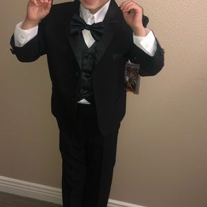 Kids Tuxedo